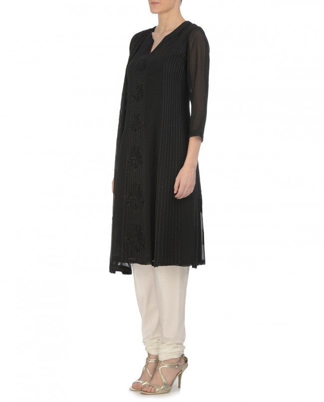 Embroidered Black Tunic with Dupatta